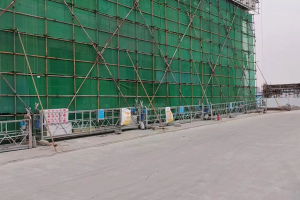 沈陽電動吊籃施工：防風(fēng)措施不可或缺